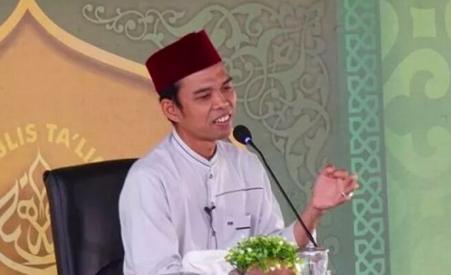 UAS Kritik Program MBG Prabowo: Negara Kasih Makan Anak, Bapaknya Nganggur? Ustaz uas kritik program mbg prabowo uas kritik pemerintah uas prabowo uas sama prabowo aksi prabowo buat bapak prabowo program kerja prabowo subianto abdul somad