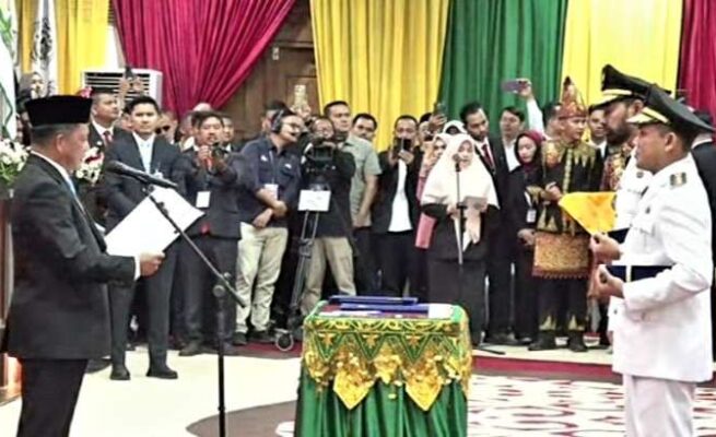 Mendagri Lantik Gubernur dan Wakil Gubernur Aceh Periode 2025-2030 Pelantikan mualem