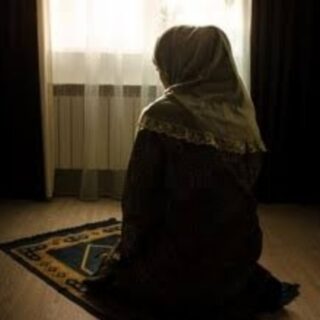 Antara Cinta dan Panggilan Ka’bah: Sebuah Ujian Iman dan Kesetiaan