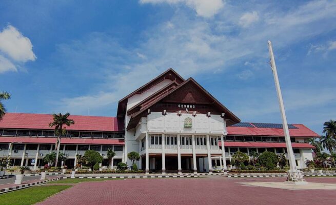 Huru Hara PLT Sekda Aceh dan Skandal Maladministrasi