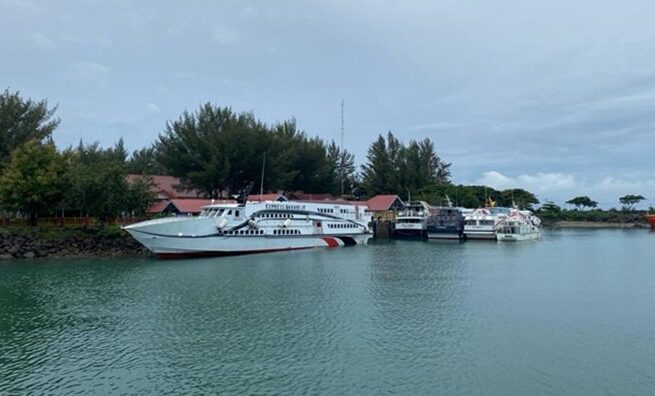 kapal penyeberangan Dishub Aceh Siapkan 11 Kapal untuk Arus Mudik Lebaran 2025
