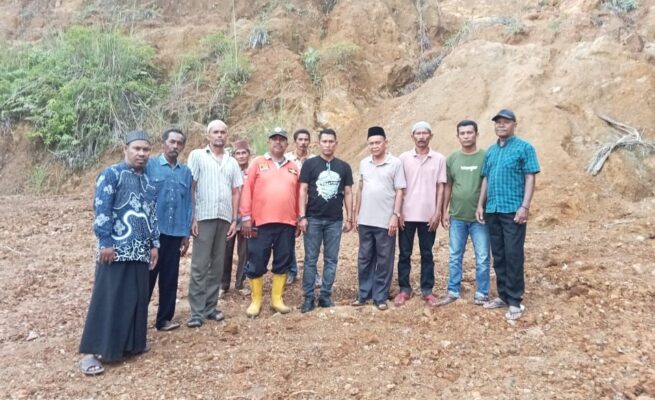 Mus Seudong Tinjau Ancaman Longsor di Jeumpa, Masjid Al-Ikhlas Terancam Tertimbun