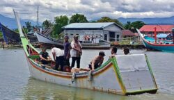Nelayan Panteraja Pijay Hilang di Laut, Warga dan Tim BPBD Lakukan Pencarian Intensif