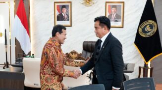 Wagub Aceh Temui Yusril dan Menkumham, Dorong Perpanjangan Dana Otsus dan Revisi UUPA