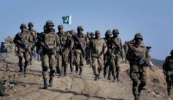 Pakistan Siap Balas Serangan India yang Tewaskan 26 Warga Sipil Tentara Pakistan siap balas dendam konflik india pakistan