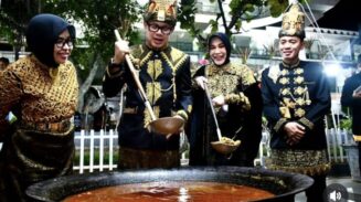 Banda Aceh Rayakan HUT ke-820, Wamendagri: Ini Kota Berkarakter dan Penuh Nilai Sejarah