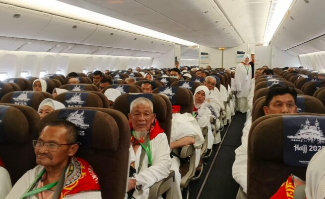 Kloter BTJ-03 Tiba di Jeddah, 1.178 Jemaah Aceh Kini Berada di Tanah Suci