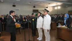 ‘Bek Syeh Syoh!’ Pesan Mualem Penuh Makna di Pelantikan Wali Kota Langsa