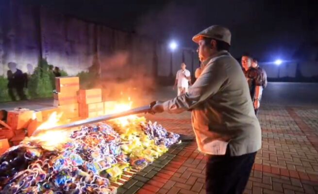 produk mengandung babi dimusnahkan