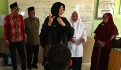Wali Kota Banda Aceh Launching Gerakan Seniman Masuk Sekolah