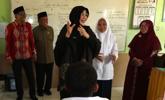 Wali Kota Banda Aceh Launching Gerakan Seniman Masuk Sekolah