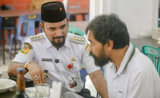 Mualem Kembali ke Aceh, Al-Farlaky Sambut Hangat di Langsa