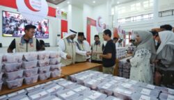 UIN Ar-Raniry Salurkan 2.300 Paket Daging Kurban Bantuan Emirates Red Crescent