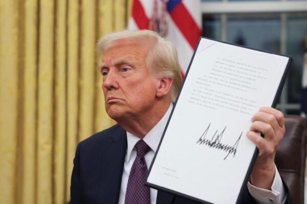 Trump Ingin Kesepakatan Abadi, Iran Diminta Tak Miliki Senjata Nuklir