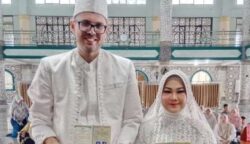 Warga Australia Nikahi Gadis Aceh Singkil di Masjid Agung Nurul Makmur
