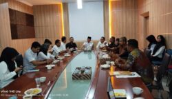 Rapat KIP-Pemkab Pidie Jaya, Targetkan Daftar Pemilih Akurat dan Bebas Data Ganda