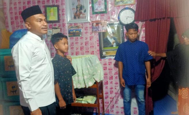 Janda Dua Anak di Lembah Sabil Dapat Bantuan Rumah dari Bupati Safaruddin
