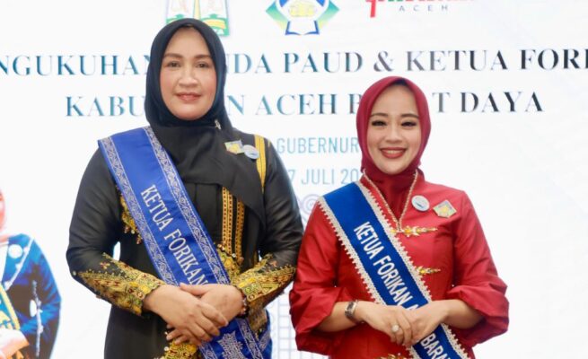 Ratna Sari Dewi Dikukuhkan Sebagai Bunda PAUD dan Ketua Forikan Abdya 2025–2030