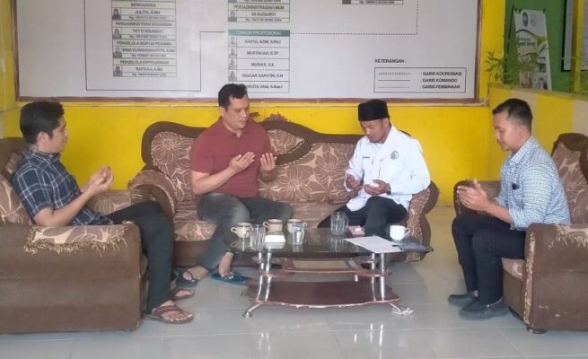 Kesadaran Zakat Meningkat, Dua Pemilik Toko Emas di Blangpidie Berzakat ke Baitul Mal Abdya