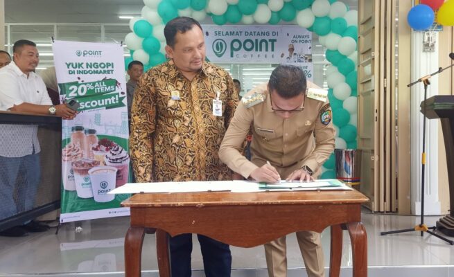 Bupati Abdya Resmikan Dua Gerai Indomaret, Tegaskan Komitmen Serap Tenaga Lokal dan Produk UMKM
