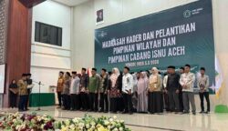 Kamaruddin Amin Lantik Pengurus ISNU Aceh 2024–2029, Tegaskan Peran Ormas Jaga Persatuan