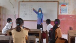 341 Ribu Guru Honorer Bakal Terima Insentif Tahun 2025, Ini Syarat dan Cara Ceknya