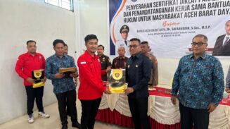 YARA Serahkan Sertifikat Paralegal dan Teken Kerjasama Bantuan Hukum untuk Warga Abdya