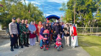 Meriah! Warga Lamkuta Rayakan HUT ke-80 RI dengan Jalan Santai Berhadiah