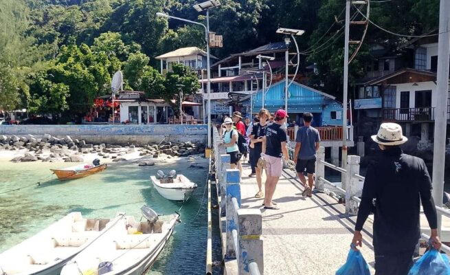 Wisatawan Eropa Banjiri Pulau Weh, Diving dan Kuliner Sabang Jadi Daya Tarik Utama