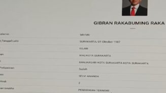 Heboh! Data Pendidikan Gibran di Situs KPU Cuma Tertulis “Pendidikan Terakhir”, Netizen: Apa Maksudnya?