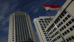 Pemerintah Akan Tanggung Pajak Pekerja Hotel, Restoran, dan Kafe