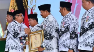 Guru Muda Berprestasi Kini Bisa Jadi Kepala Sekolah, Bukan Lagi Berdasarkan Senioritas