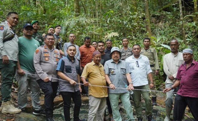 Heboh di Nagan Raya, Batu Giok Raksasa Seberat 5.000 Ton Ditemukan di Beutong