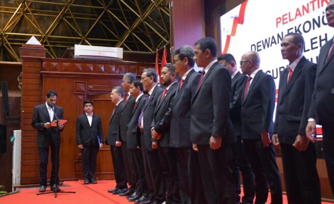 Gubernur Muzakir Manaf Lantik Dewan Ekonomi Aceh