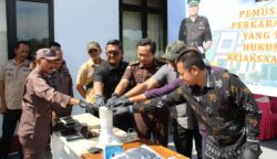 Kejari Singkil Musnahkan Barang Bukti Kasus Pidana, Termasuk Narkotika