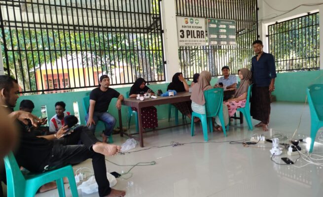 Listrik Padam Total, Pemerintah Gampong Kayee Aceh Sediakan Genset untuk Pelayanan Warga