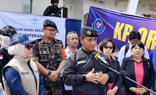 KKP Kerahkan 7 Kapal dan Pesawat Udara untuk Distribusi Logistik Bencana di Sumatra