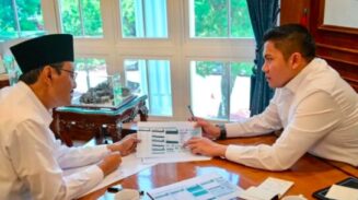 Seskab Teddy: Pengungsi Bencana di Sumatra Dapat BLT Rp8 Juta per Keluarga