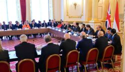 Prabowo Paparkan Visi Pendidikan Indonesia di Inggris, Tekankan Sekolah Rakyat dan Digitalisasi