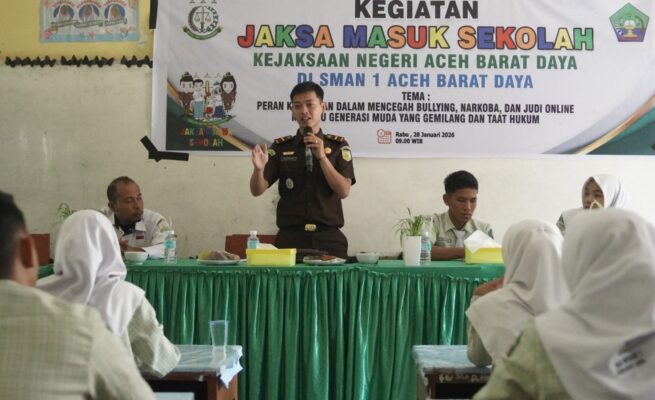 Kejari Abdya Sosialisasikan Bahaya Judi Online ke Pelajar Lewat Program Jaksa Masuk Sekolah