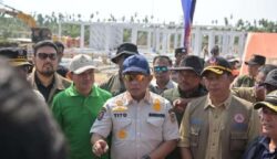 Didampingi Wagub Aceh, Mendagri Tito Tinjau Penanganan Bencana dan Huntara di Aceh Utara