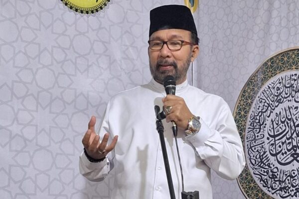 MDI Aceh Pimpin Tarawih di Mushalla Golkar, Bangun Energi Positif Ramadhan
