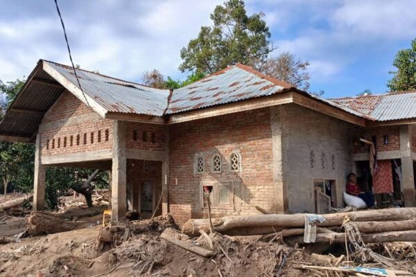 Menkes Budi Targetkan Perbaikan 3.268 Rumah Nakes Rampung Sebelum Ramadan 2026