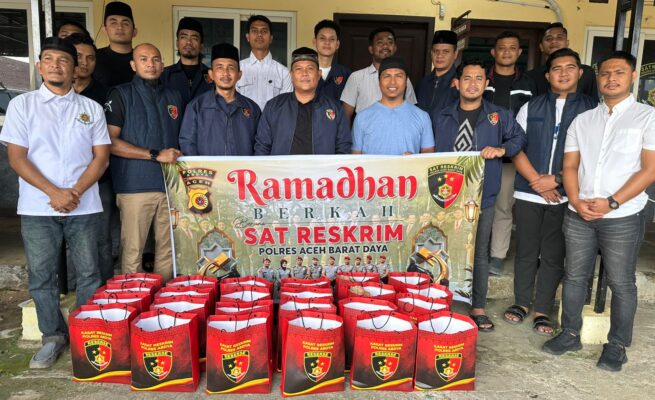 Berbagi di Bulan Suci, Sat Reskrim Polres Abdya Santuni Fakir Miskin dan Lansia