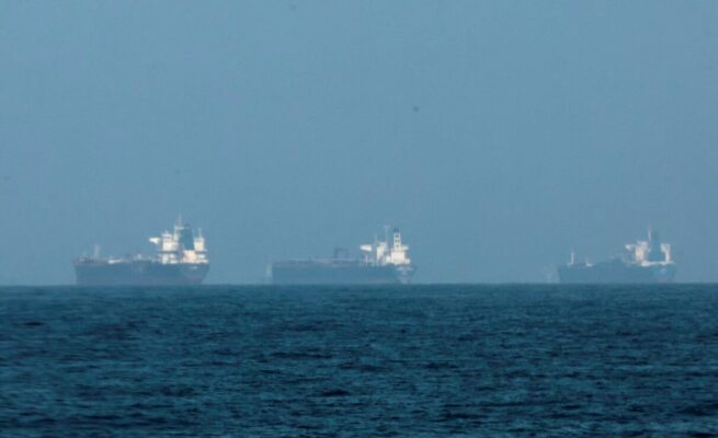 1.900 kapal tertahan di Selat Hormuz akibat konflik Timur Tengah