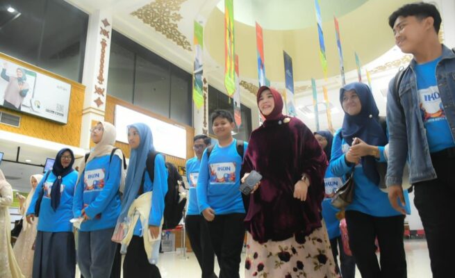 15 Siswa Terbaik Banda Aceh Ikuti Program IKON Sampoerna, Dilepas Wali Kota di Bandara SIM