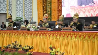 Irwansyah Pimpin Rapat Paripurna Istimewa Peringati Hut ke 821 Kota Banda Aceh