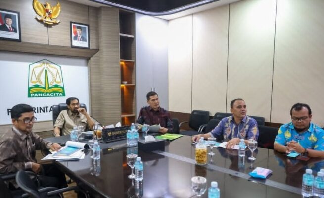 Rapat JKA, Muzakir Manaf Minta Perbaikan dan Validasi Data Kesehatan Aceh