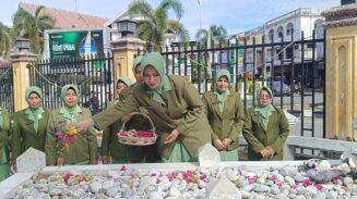 Maknai HUT ke 80, Persit Abdya Teguhkan Semangat di Makam Pahlawan