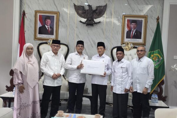 Empat Nama Calon Rektor UIN Ar-Raniry Resmi Diserahkan ke Menteri Agama, Siapa Paling Berpeluang?